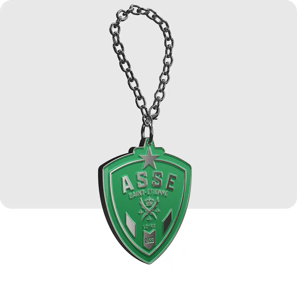 Porte clé gravé de couleur vert et argenté représentant le logo du club de football de l'ASSE.