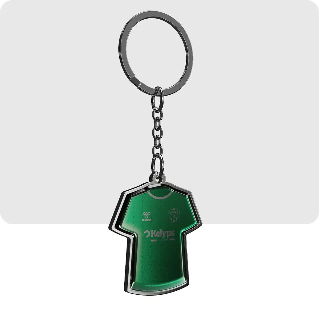 Porte clé gravé de couleur vert représentant le maillot du club de football de l'ASSE.